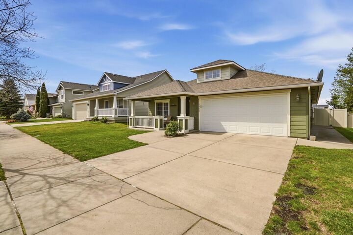 Property Photo:  1759 N Carson Range St  WA 99019 