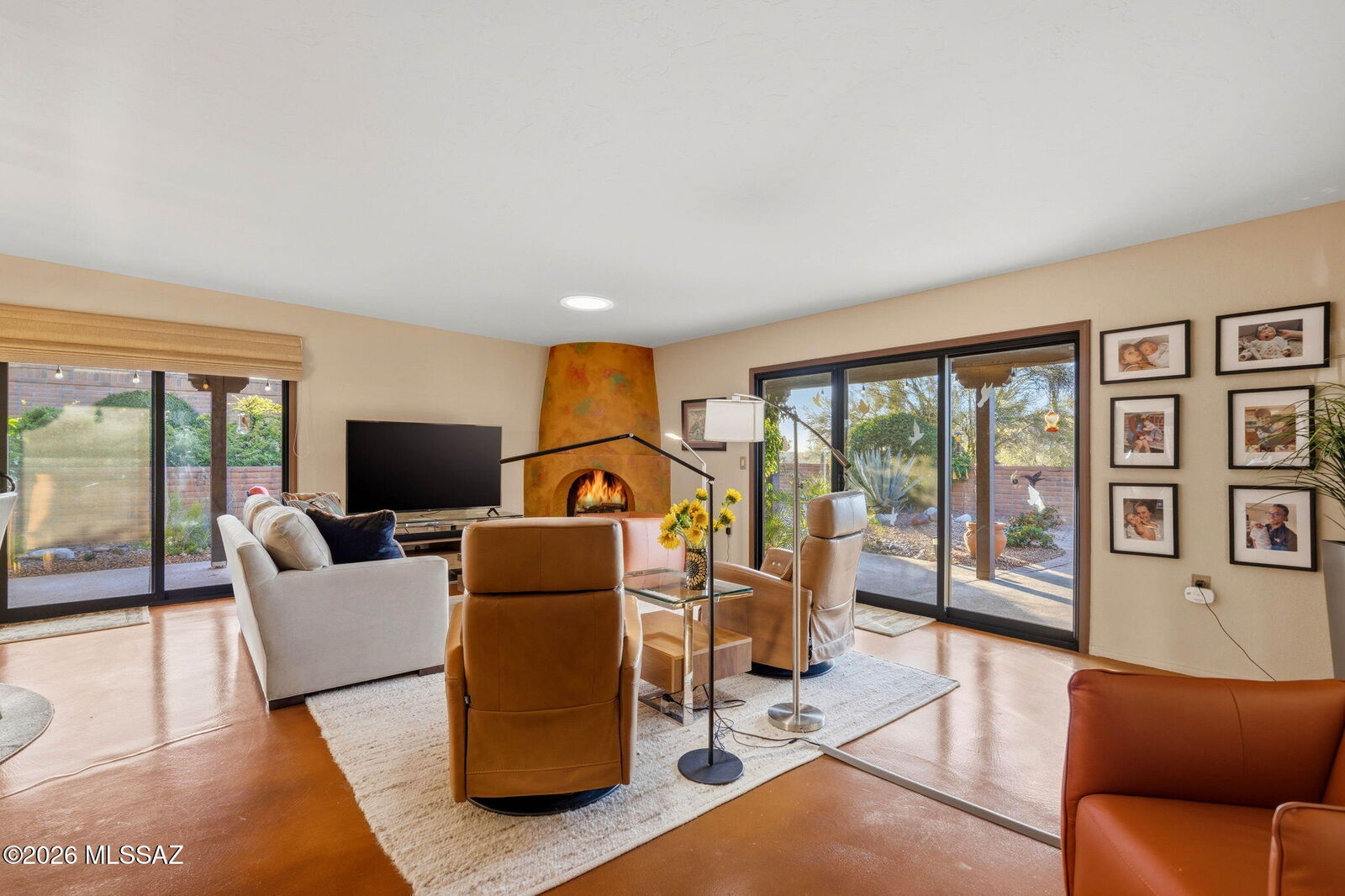 Property Photo:  1915 W Hickory Hollow Lane  AZ 85704 