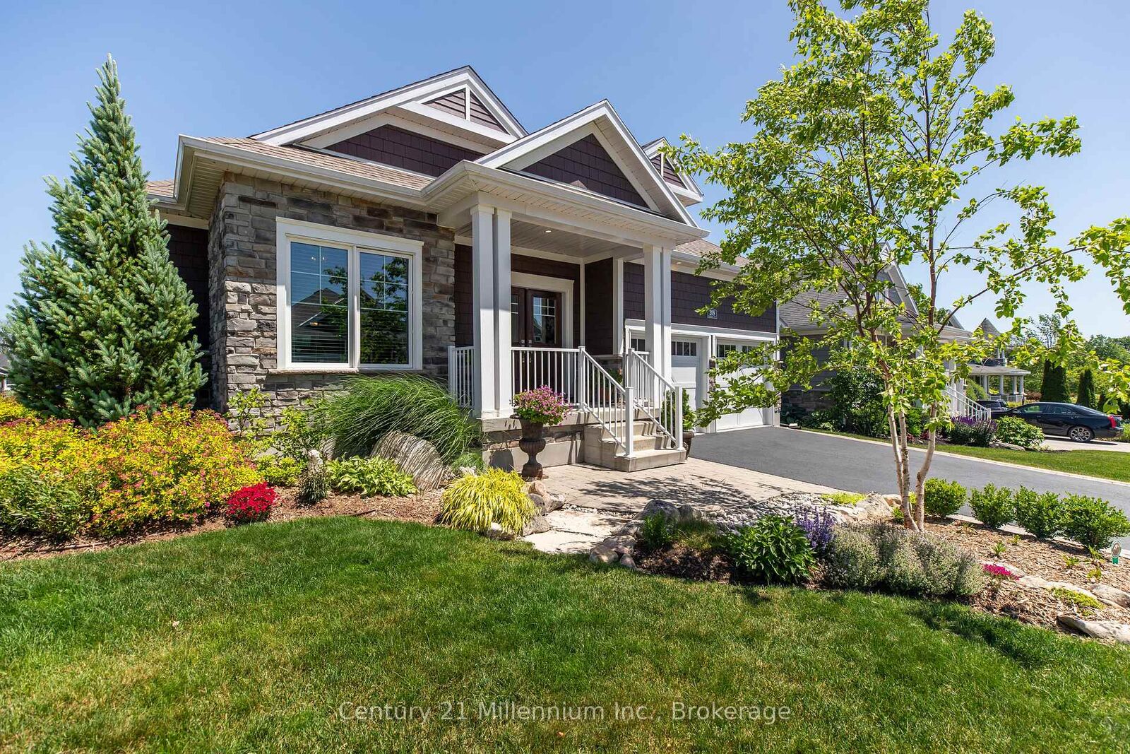 Photo de la propriété:  209 Snowberry Lane  ON N0H 1S0 