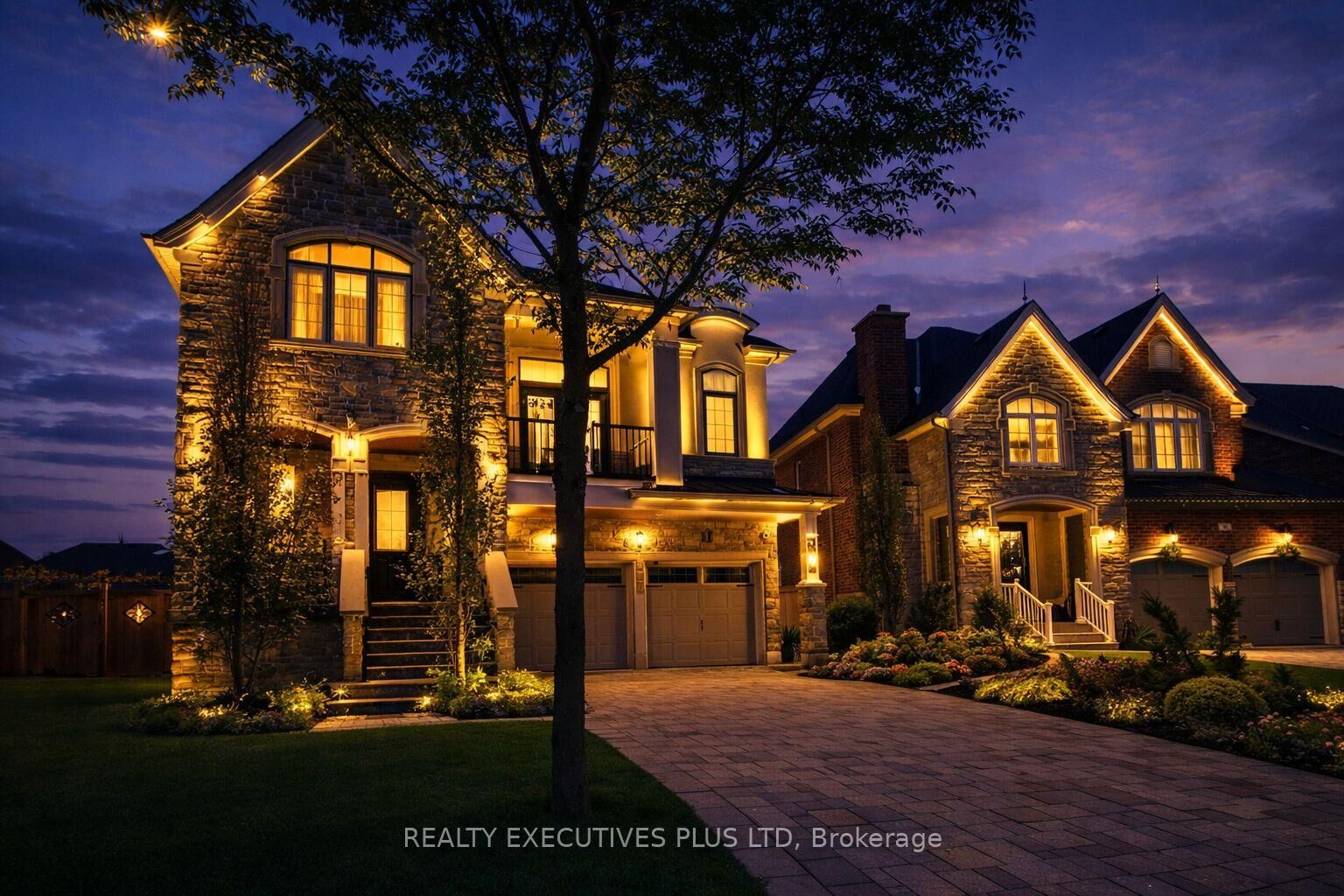Property Photo: 10 Sim Hill Crescent ON L7B 0C4