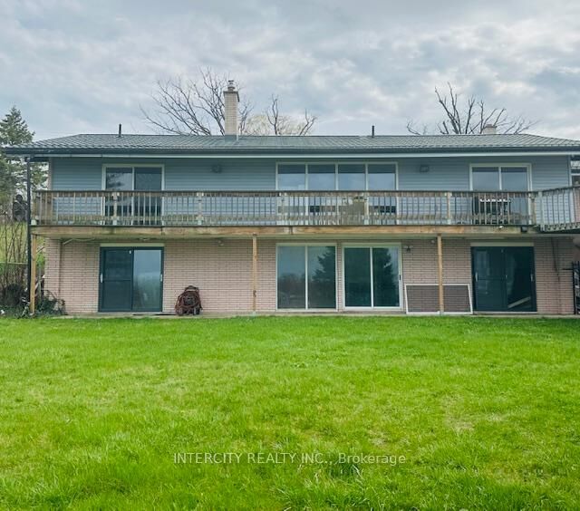 450 Queenston Road — photo 1