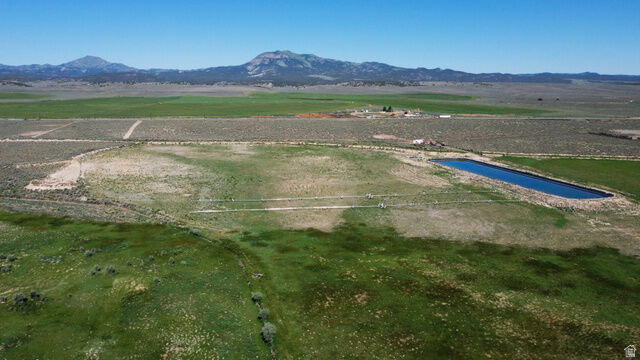 Property Photo:  440 E Palomino Ct 7  UT 84759 