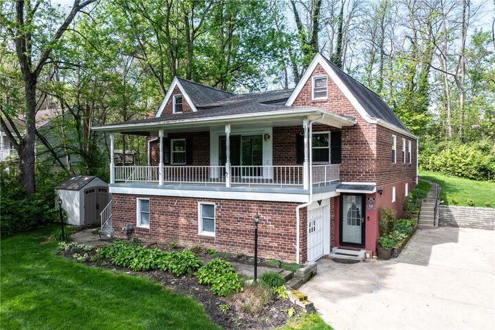 Property Photo:  282 McMurray Rd  PA 15241 