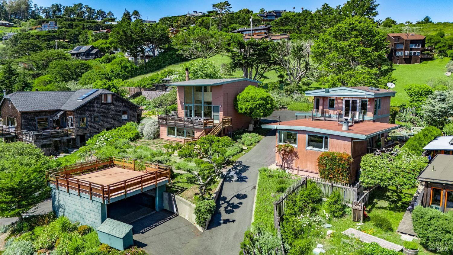 Property Photo:  180 Sunset Way A  CA 94965 