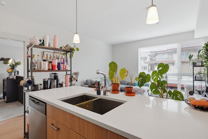 Property Photo: 2214 Kelly Avenue 304 BC V3C 3E5