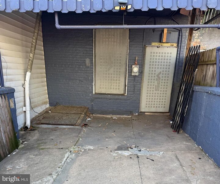 Property Photo:  629 N Kenwood Avenue  MD 21205 