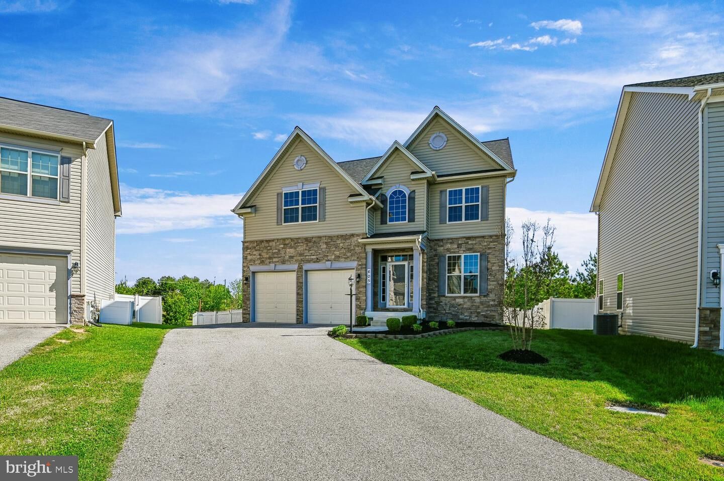 Property Photo:  605 Strawberry Row  MD 21144 