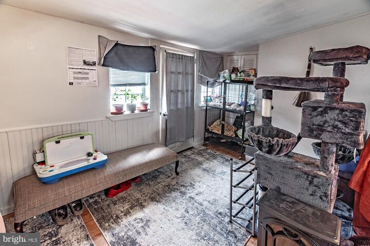 Property Photo:  41 Harding Avenue  NJ 08070 