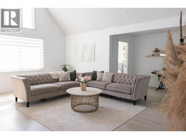 Property Photo:  72 81st Avenue  BC V0H 1H0 