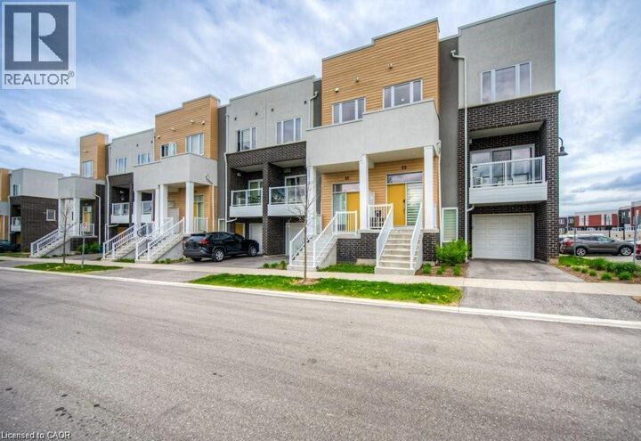 Photo de la propriété:  55 Progress Crescent  ON N2R 0R7 