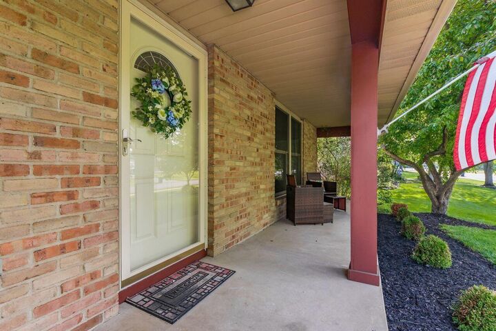 Property Photo:  9954 Oxford NW Drive  OH 43147 