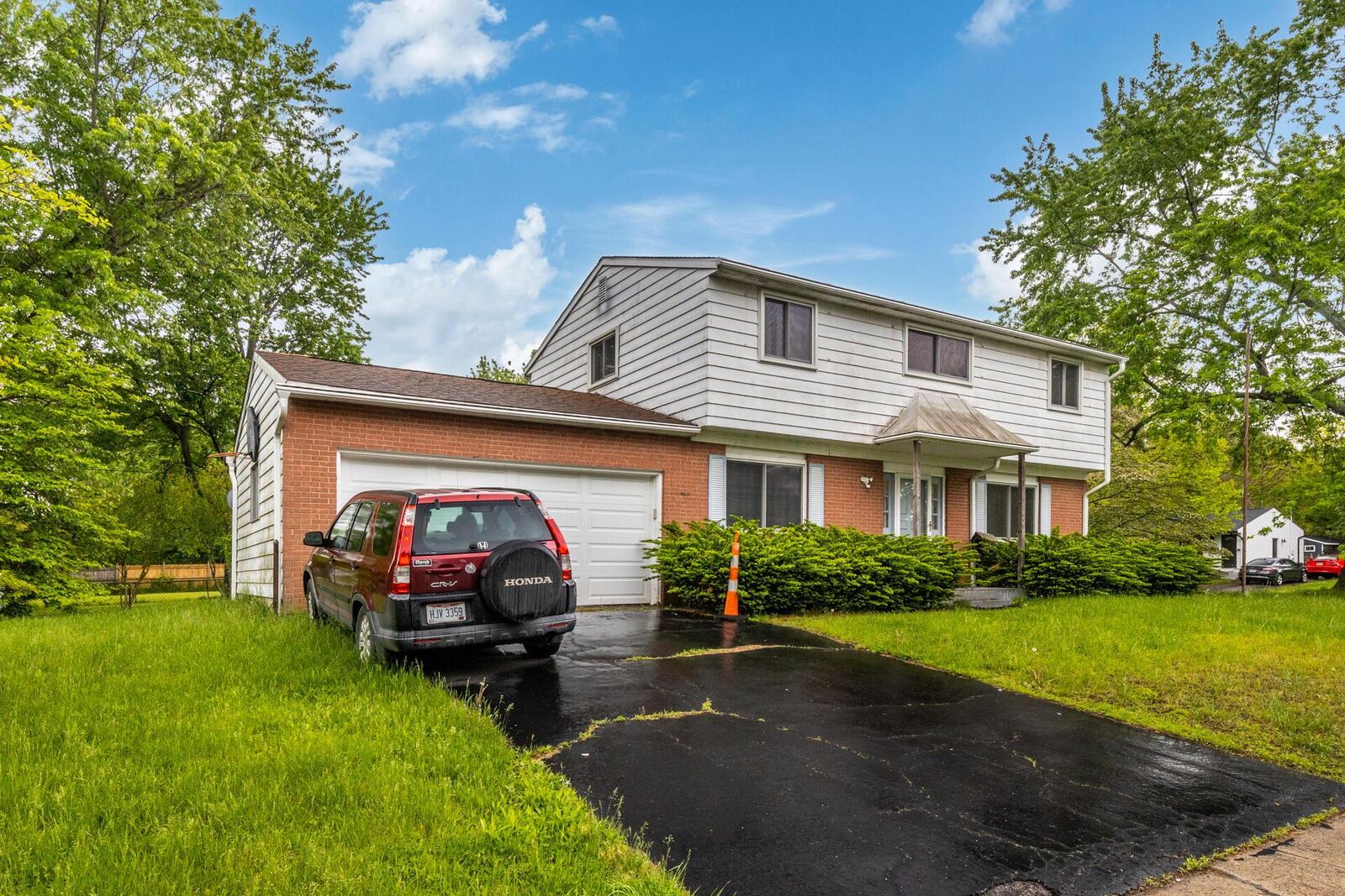Property Photo:  5203 Quincy Drive  OH 43232 