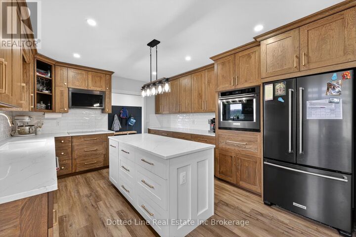 573 Norfolk County Rd 28 Road West — photo 1