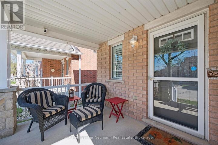 Photo de la propriété:  165 Terraview Crescent 17  ON N1G 5G8 