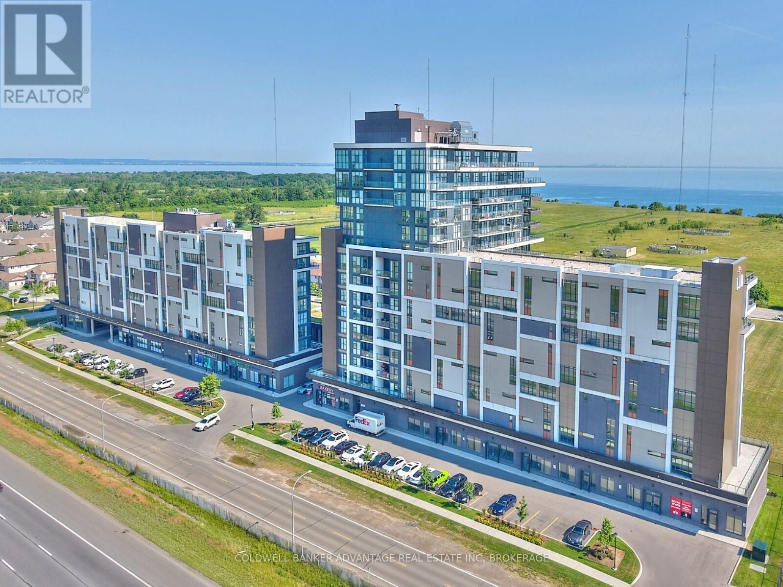 Property Photo:  550 North Service Road 610  ON L3M 0H9 