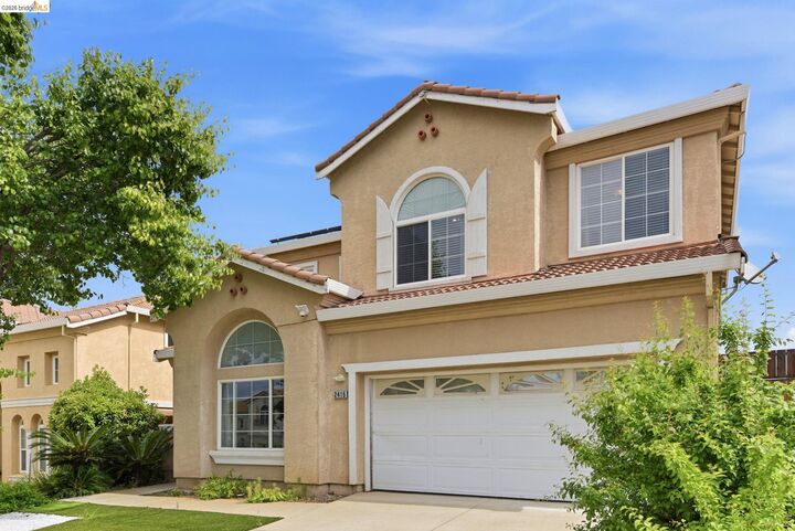 Property Photo:  2415 Crystal Way  CA 94531 
