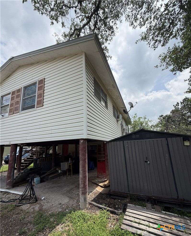 Property Photo: 1435 Hillcrest Forest TX 78133