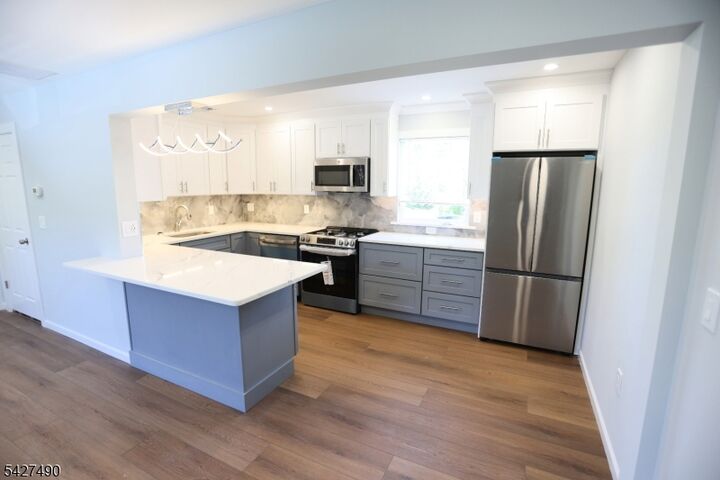 Property Photo: 210 Walnut St R NJ 07027