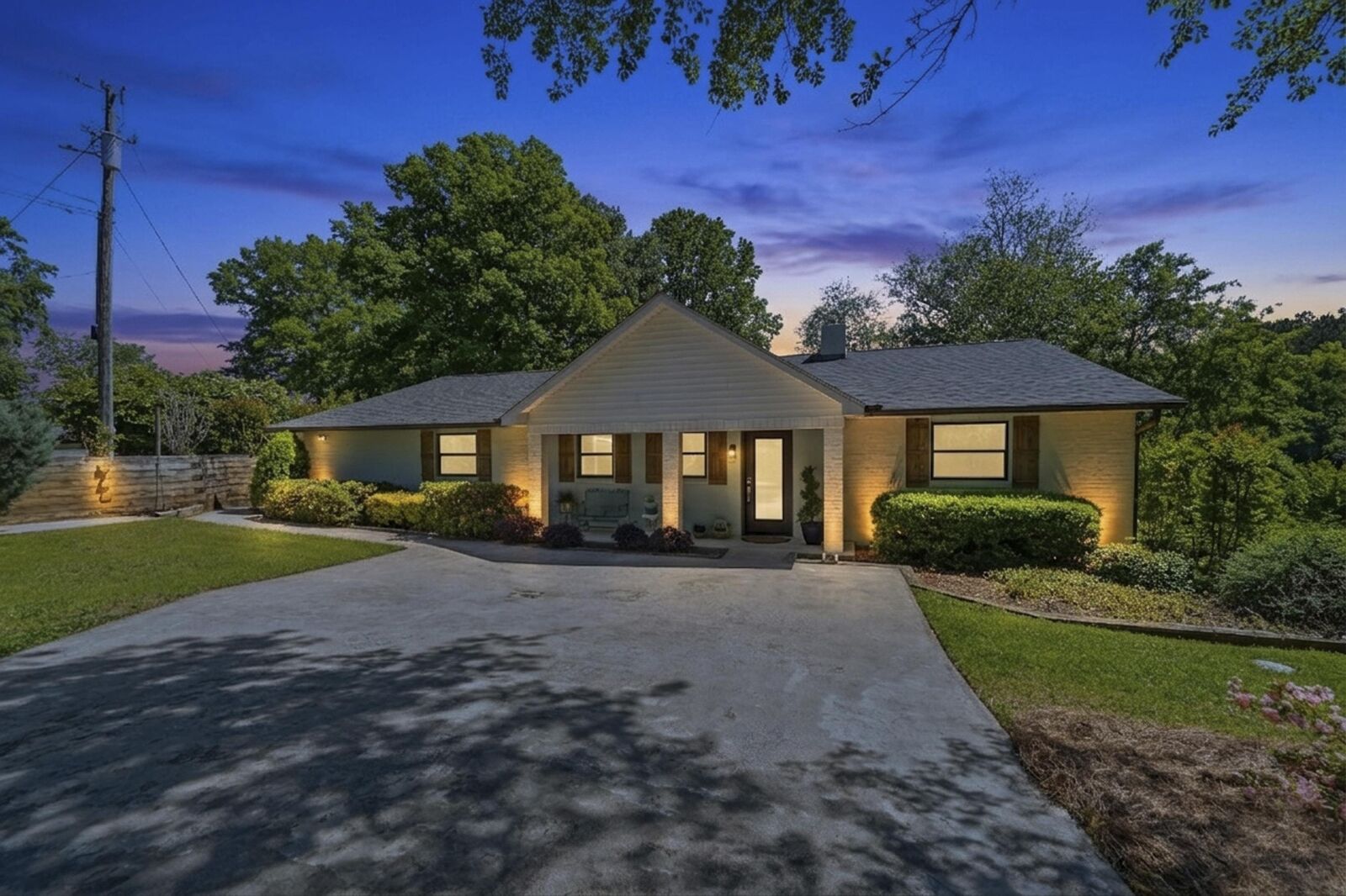 Property Photo: 118 Hickory Point Drive GA 30625