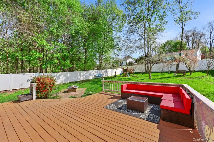 Property Photo:  22 Grove Street  NY 10509 