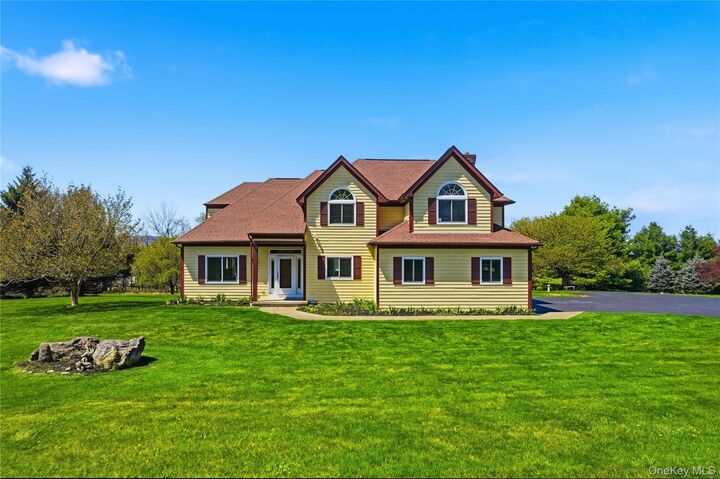 Property Photo:  15 Almond Tree Lane  NY 10990 