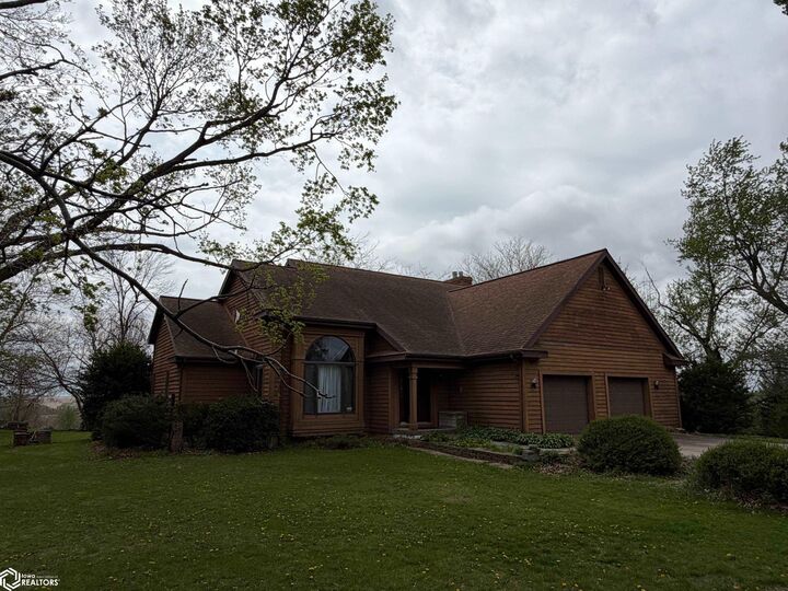Property Photo:  2490 248th Street  IA 50158 