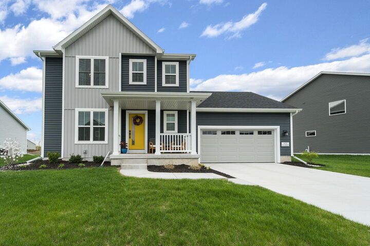 Property Photo:  N53w19853 Kingair Dr  WI 53051 