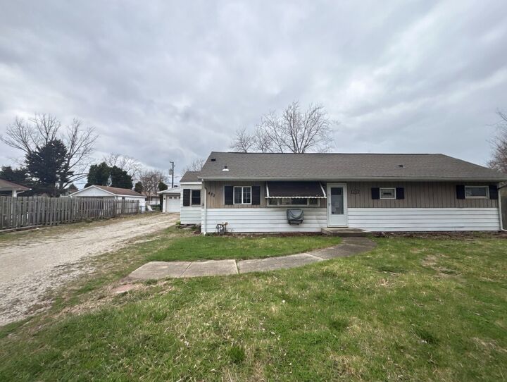 Property Photo:  17W452 Butterfield Road  IL 60181 