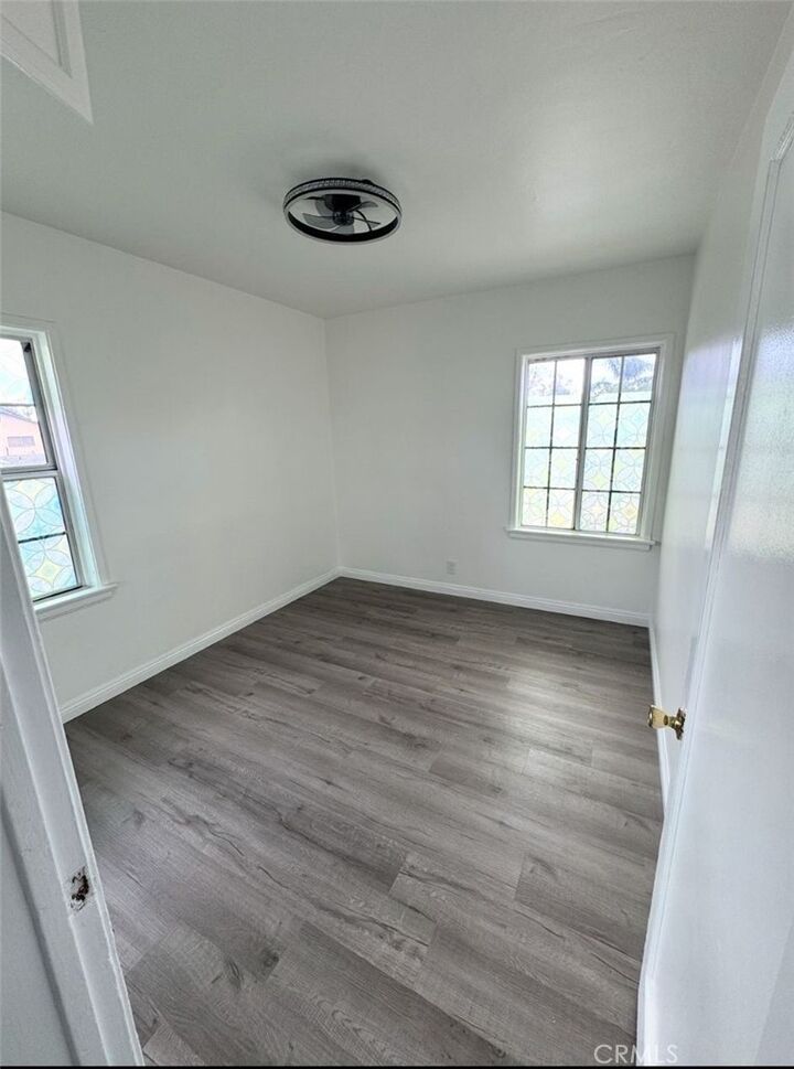 Property Photo:  1/2 Duane Way 1/2  CA 90280 