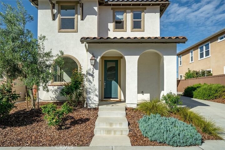 Property Photo: 3901 Hayfield Loop CA 93401