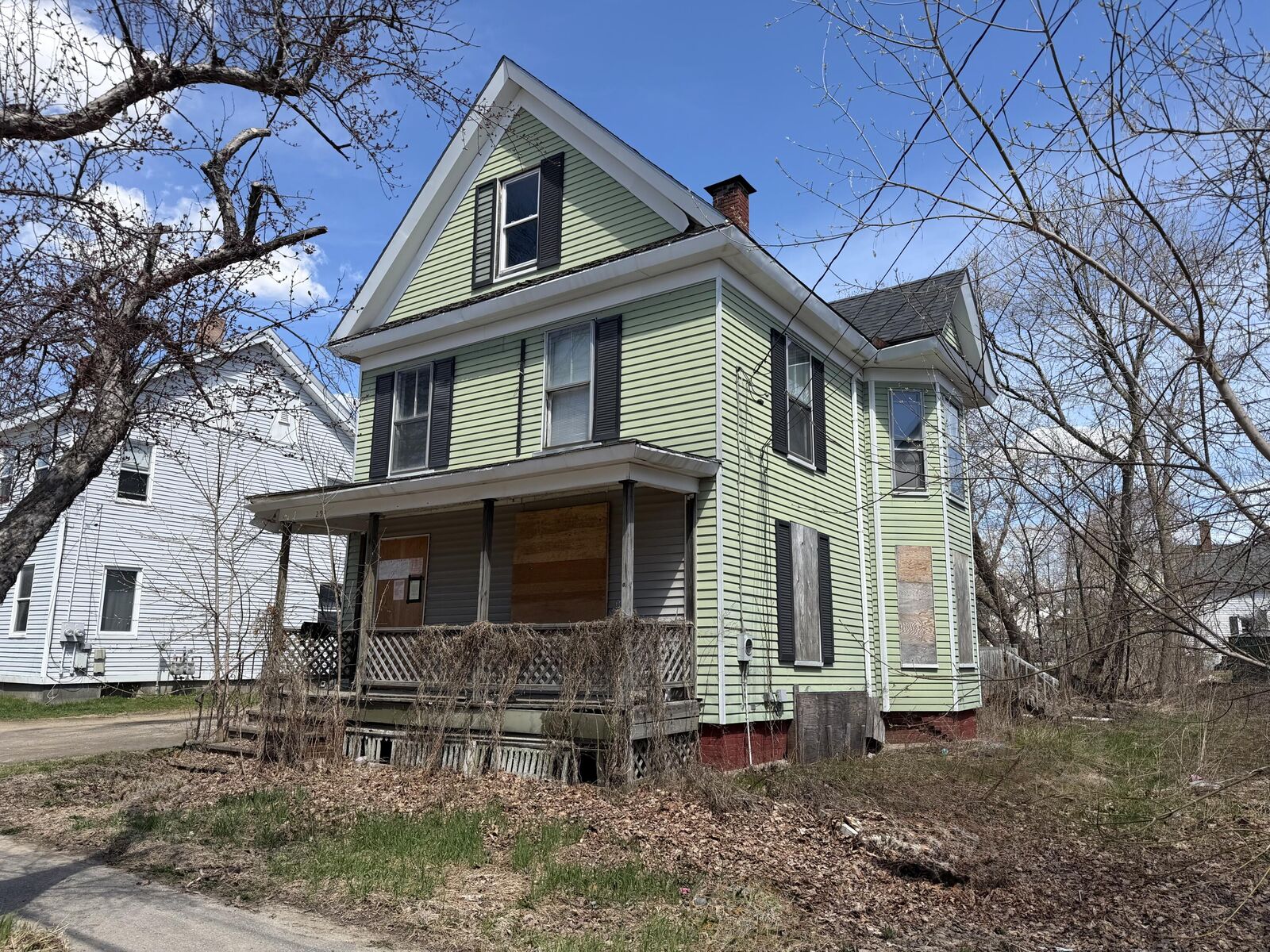 Property Photo:  299 Essex Street  ME 04401 
