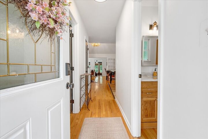 Property Photo:  802 Evans Rd  TN 37398 