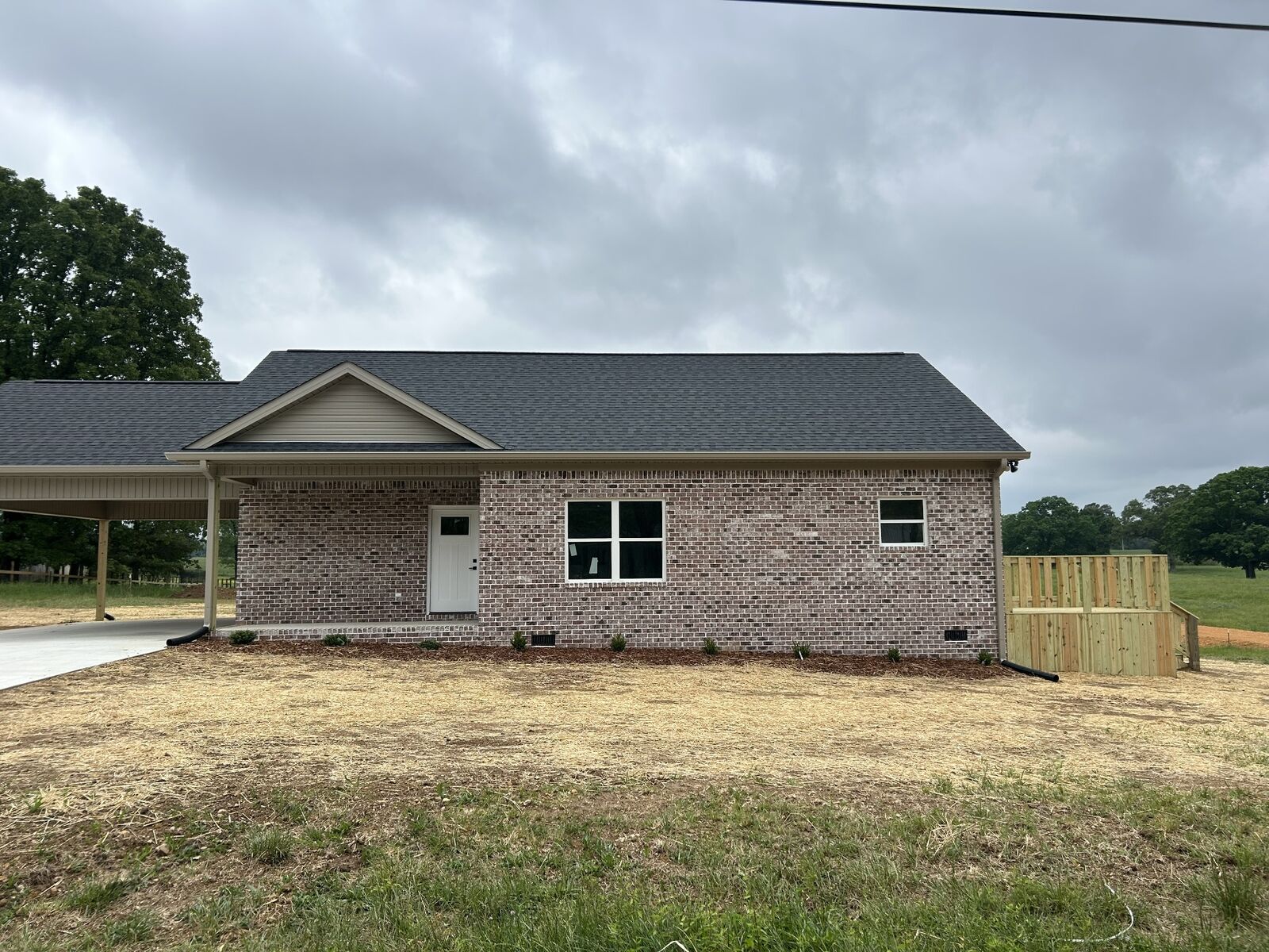 Property Photo:  1116 Baker Ln  TN 38464 