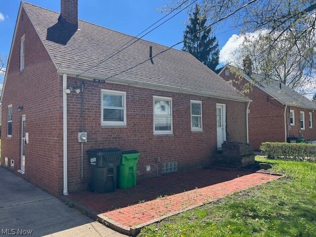 Property Photo:  4263 W Anderson Road  OH 44121 