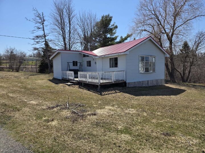 Property Photo: 15 Alex Maceachern Crescent NS B0K 1V0