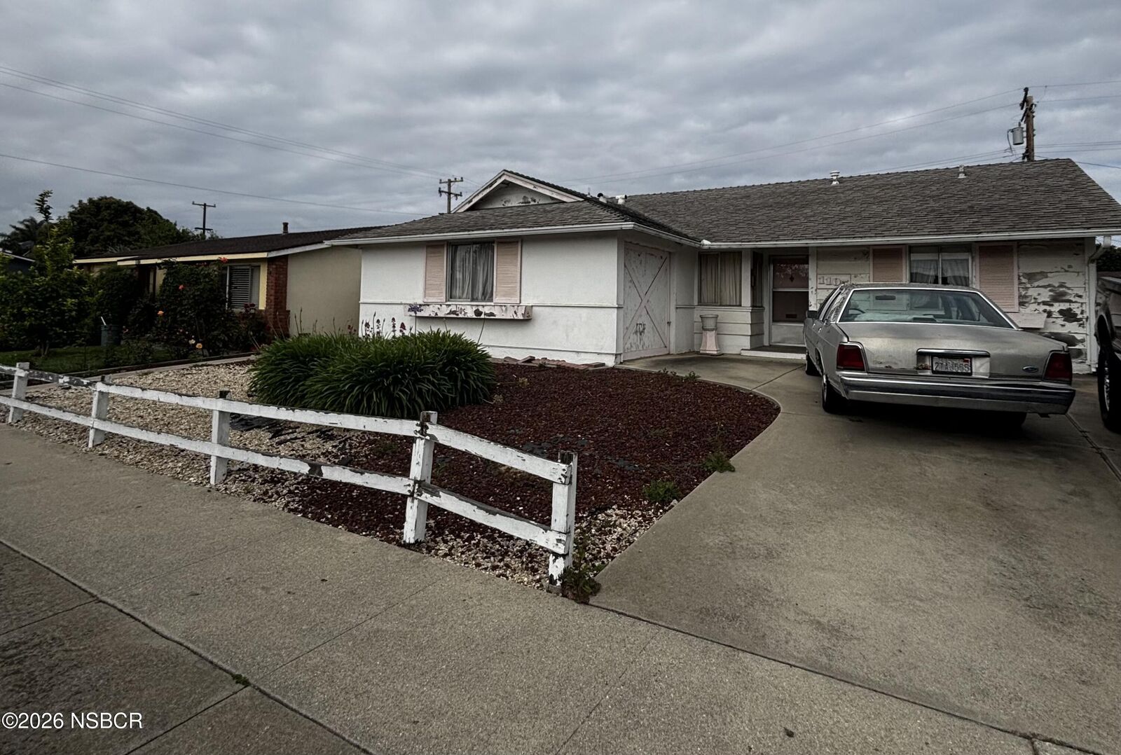 Property Photo: 1105 N 3rd Street CA 93436