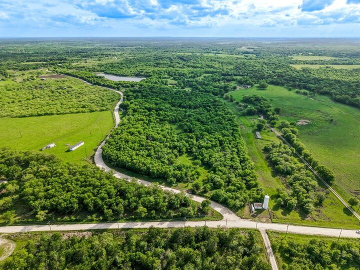 Property Photo:  102 County Road 2344  TX 76681 