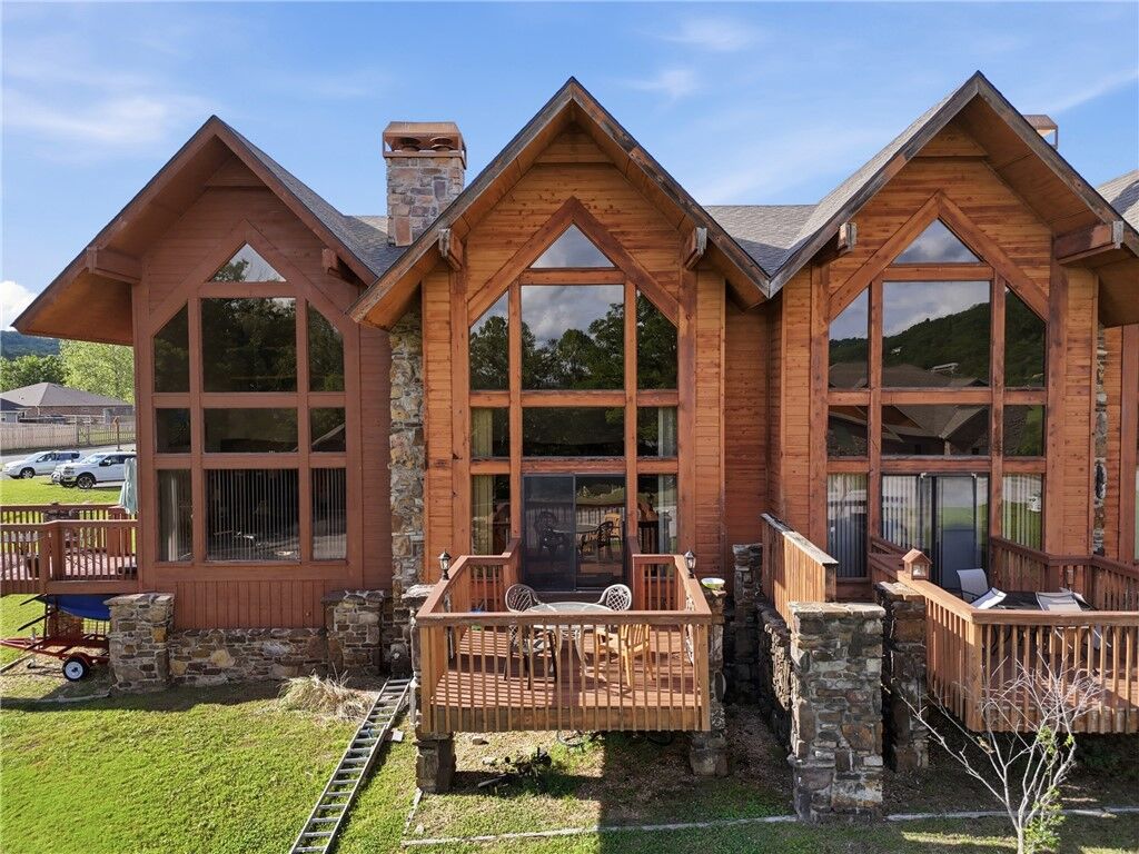 Property Photo:  1 Landing Drive 28  AR 72631 