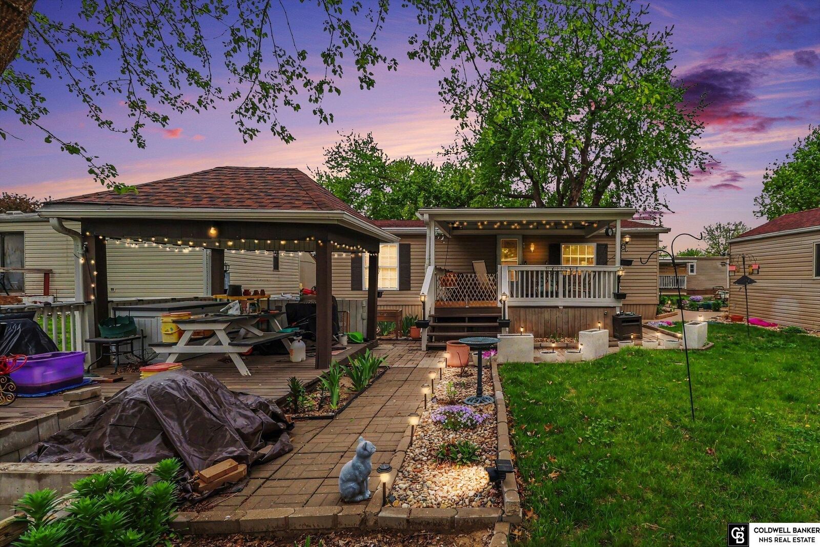 Property Photo:  12803 Aurora Plaza  NE 68164 