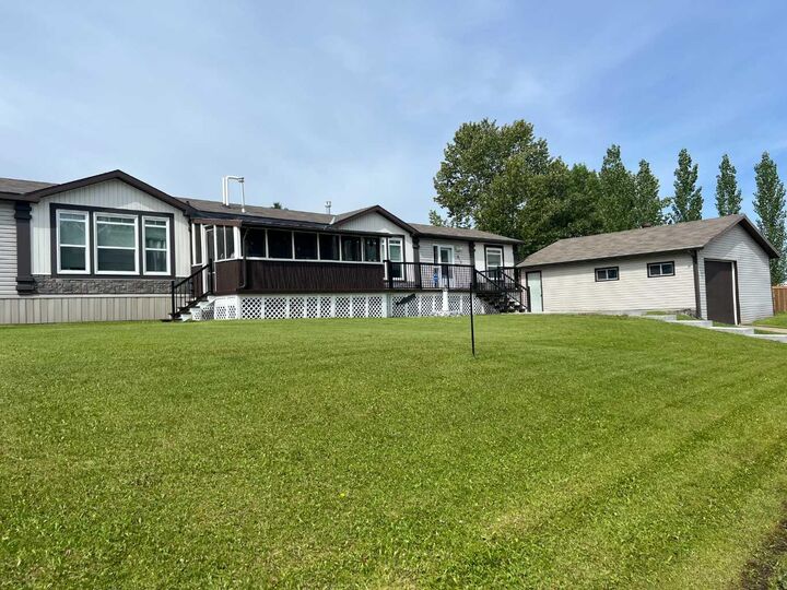 812 5 A Street — photo 1