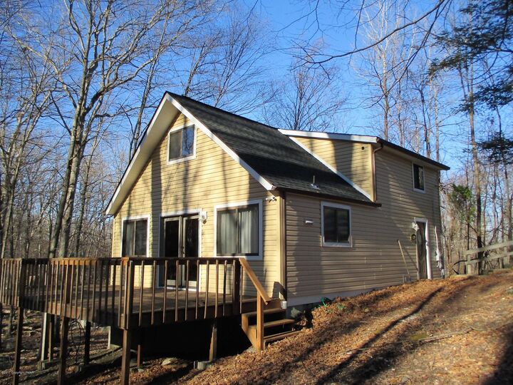 Property Photo:  3420 Crestwood Drive  PA 18301 