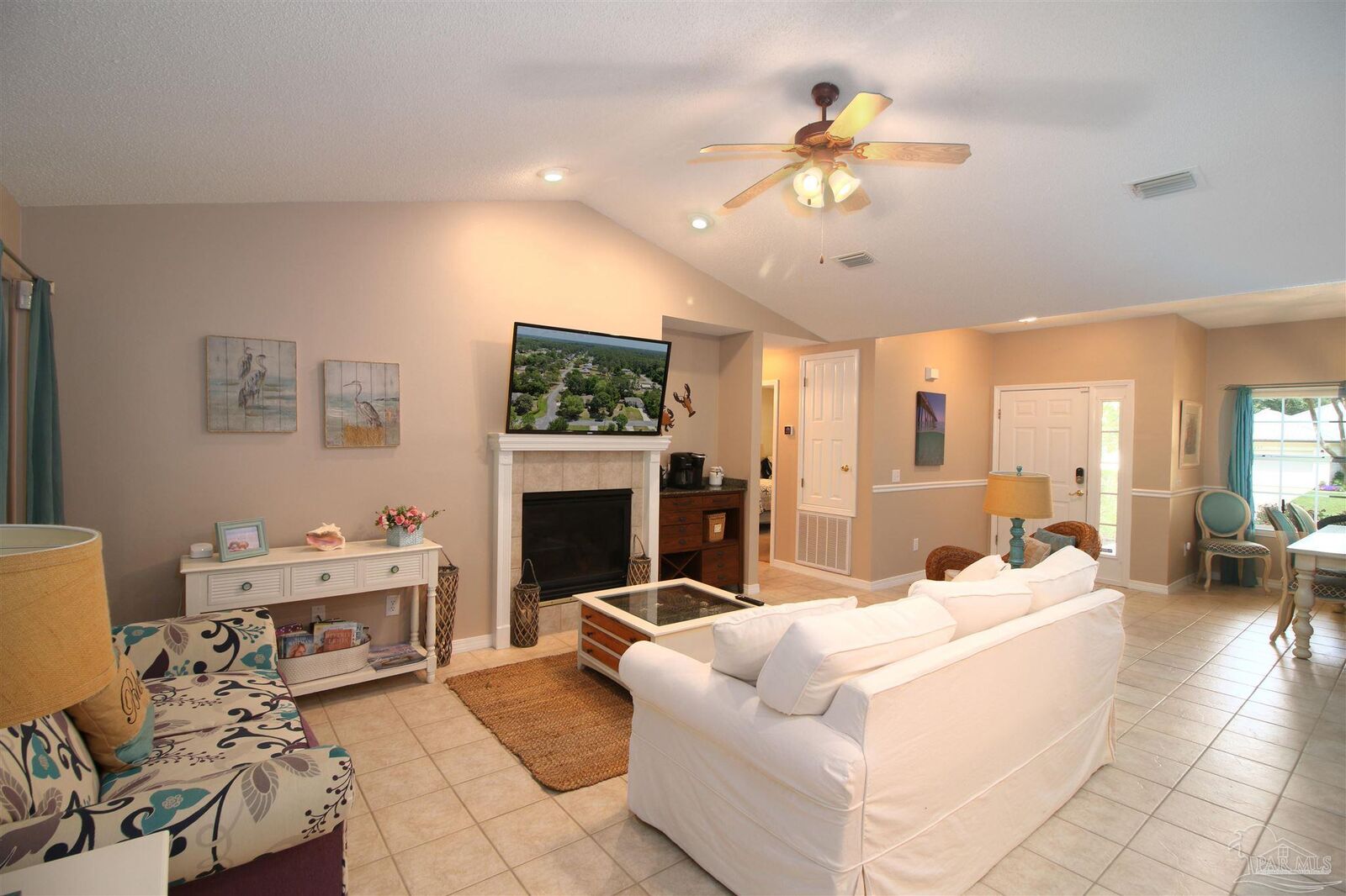 Property Photo:  6495 Flagler Dr  FL 32563 