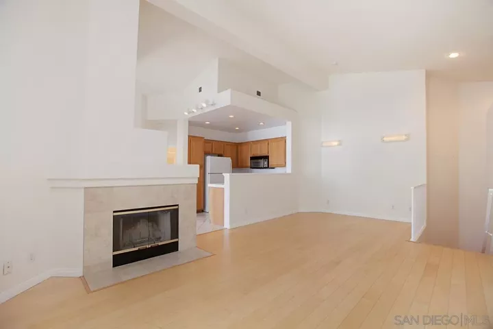 Property Photo:  5558 Renaissance Ave 1  CA 92122 