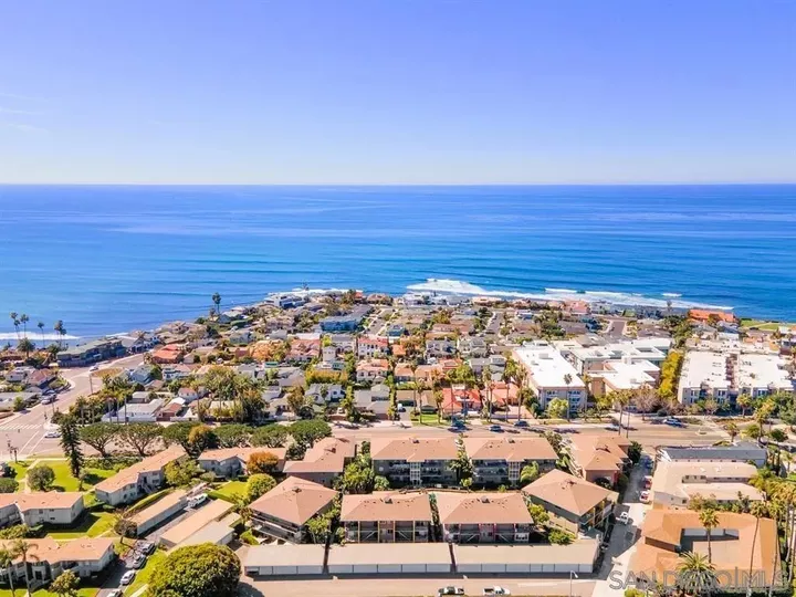 Property Photo:  5367 La Jolla Blvd 60  CA 92037 