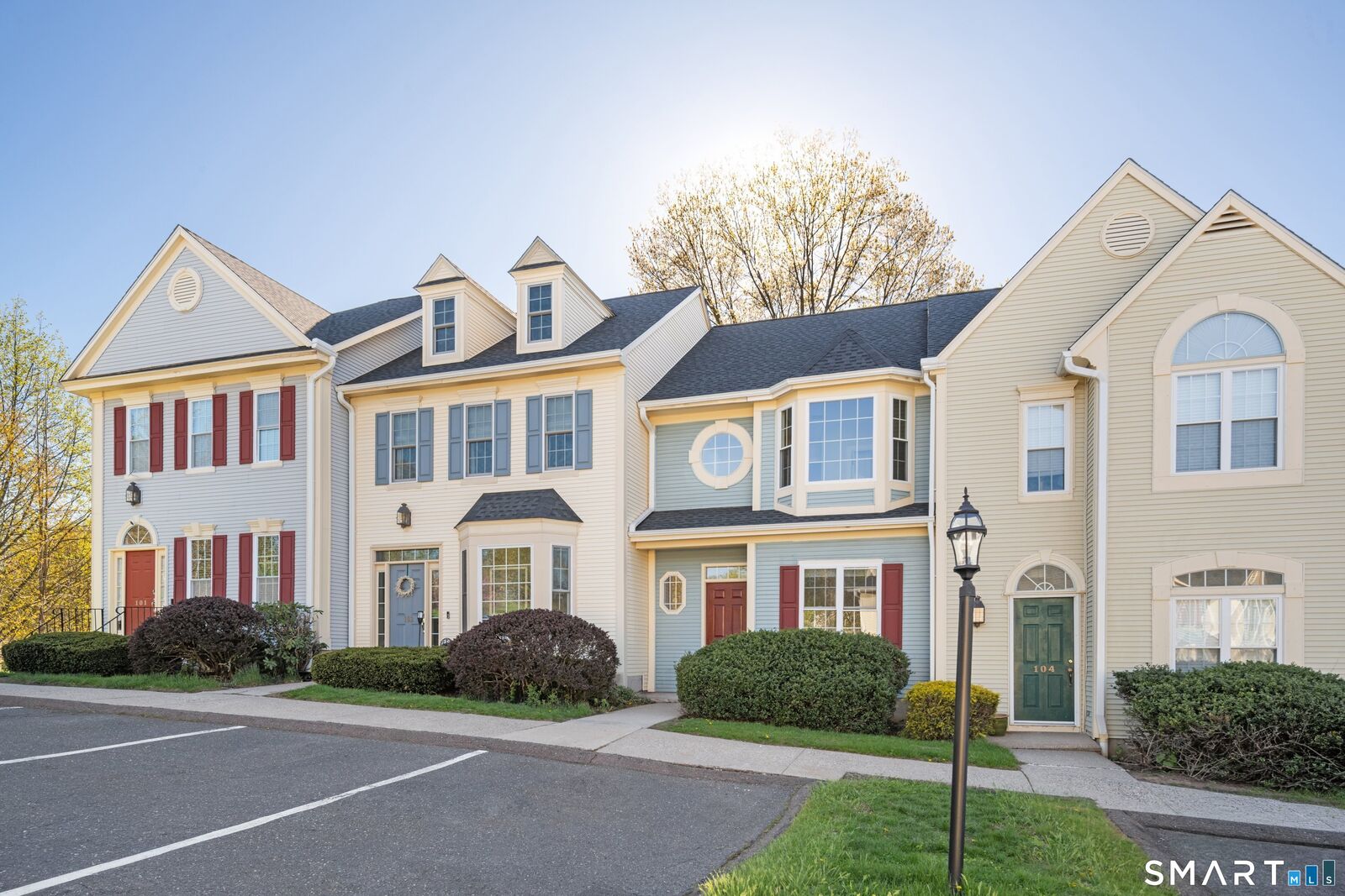 Property Photo:  103 Cambridge Commons 103  CT 06457 