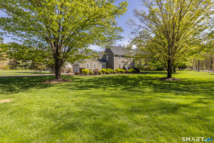 Property Photo:  179 Walnut Tree Hill Road  CT 06482 