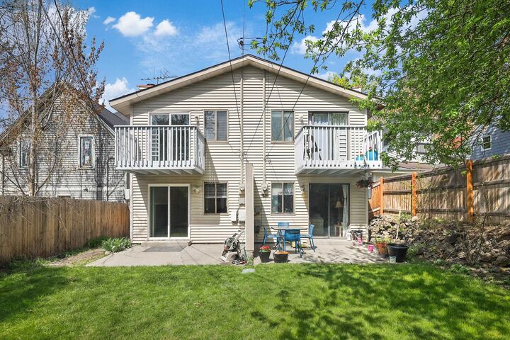 Property Photo:  1113 W 10th Ave  WA 99203 