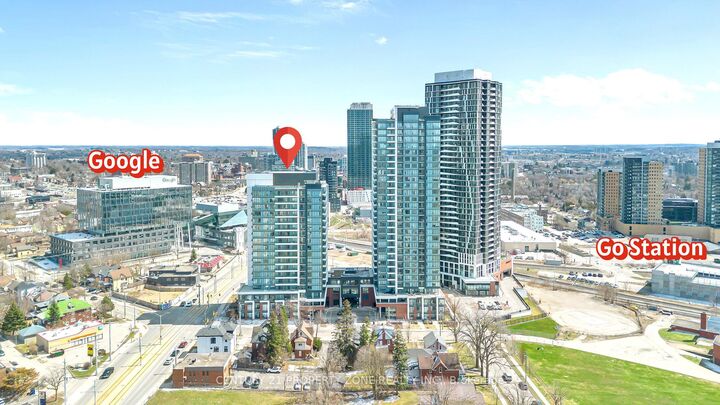 5 Wellington Street 1612 — photo 1