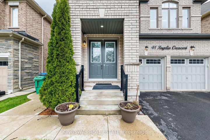 Property Photo:  41 Argelia Crescent  ON L6X 5N5 
