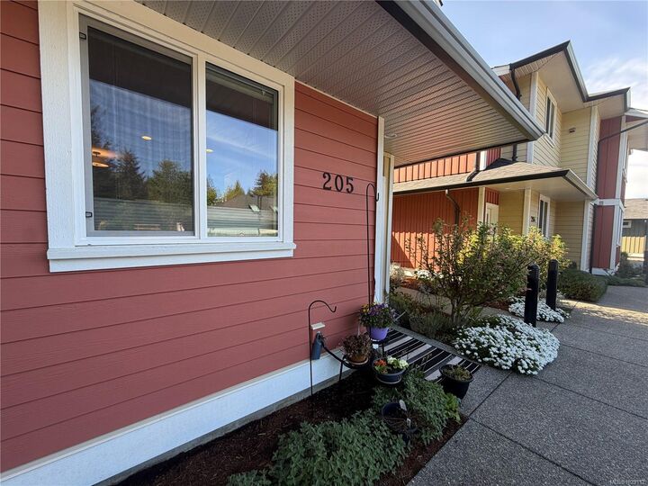 Property Photo: 9880 Napier Pl #205 BC V0R 1K2